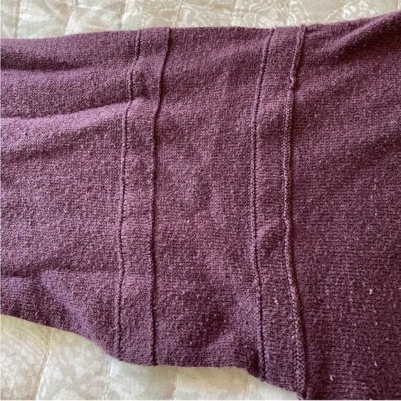 Old Navy Plum Purple Crew Neck Long Sleeve Sweater Medium - Picture 5 of 10